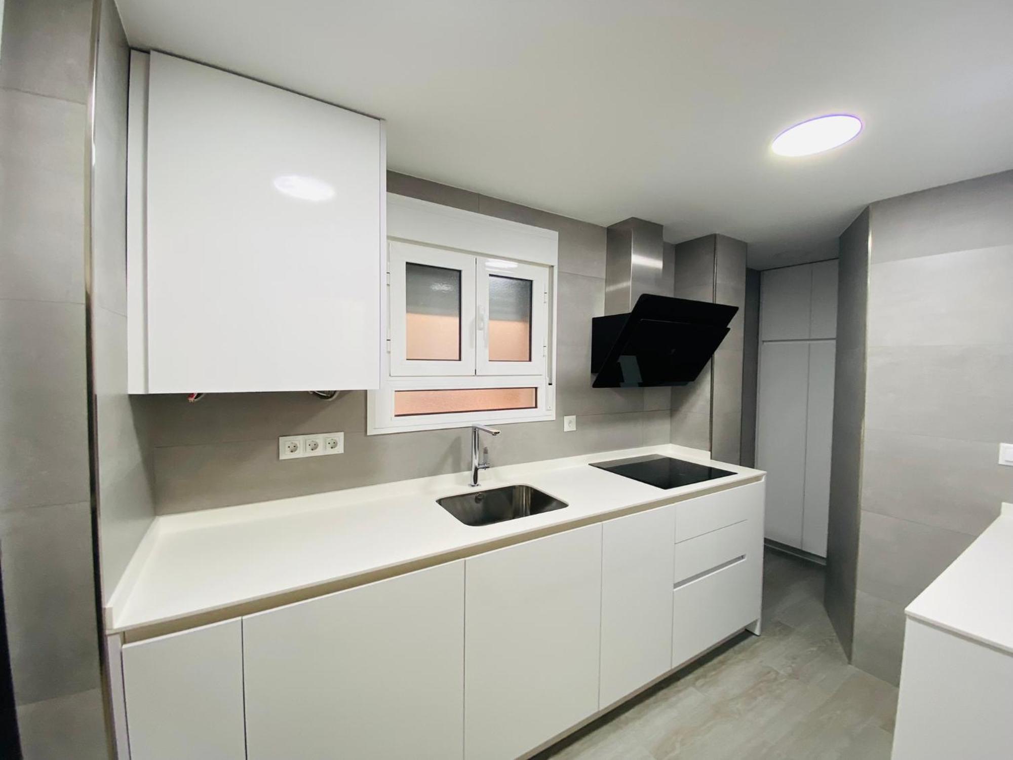 Apartamento En Malaga Junto A Estacion De Metro By Mo Eksteriør bilde